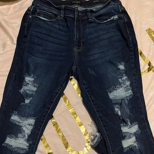 Judy Blue Very Distressed Jeans